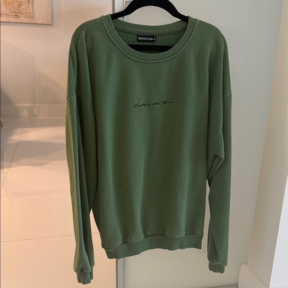 PrettyLittleThing Olive Green Crew Neck Sweatshirt